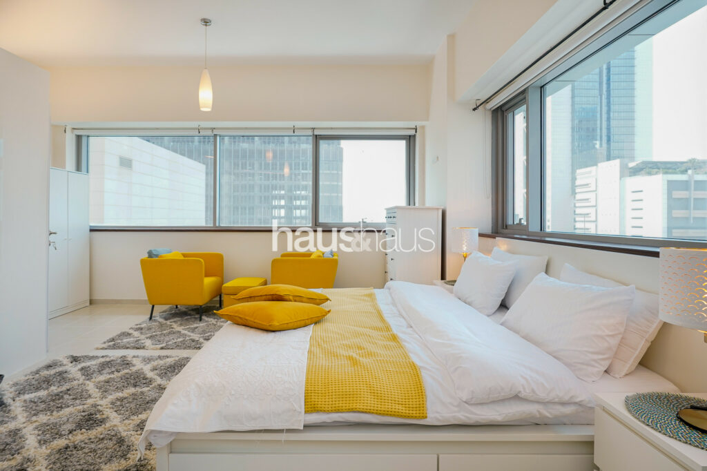 Unique Spacious Studio | Near to Mall | Business Hub