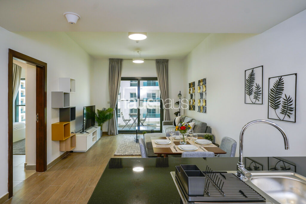 Spacious 1BR | Fully Equipped | Great Facilities