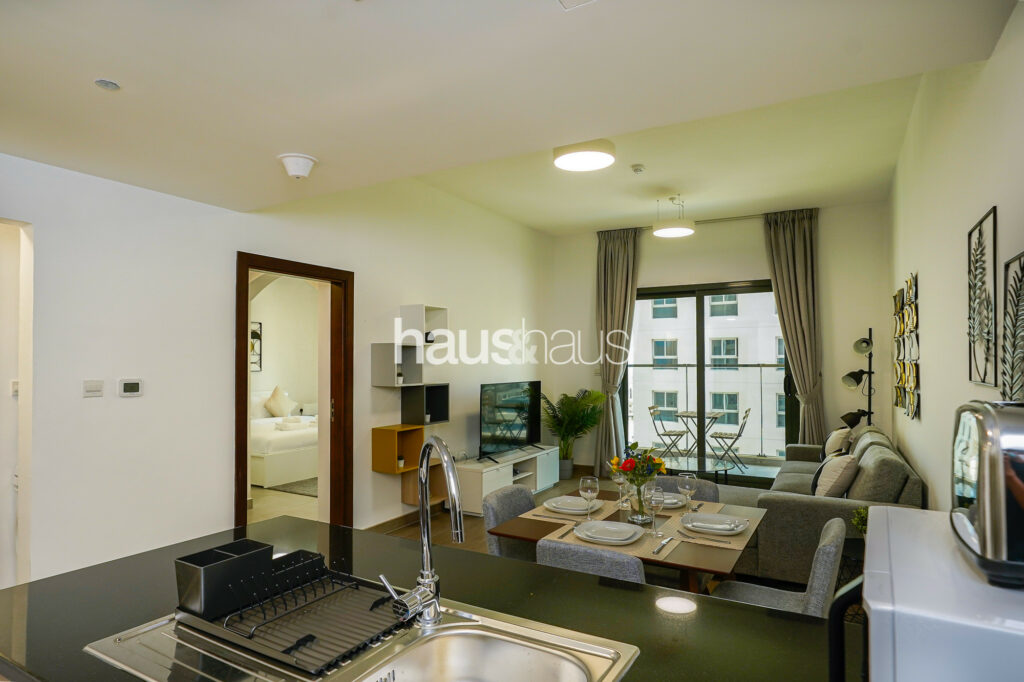 Spacious 1BR | Fully Equipped | Great Facilities