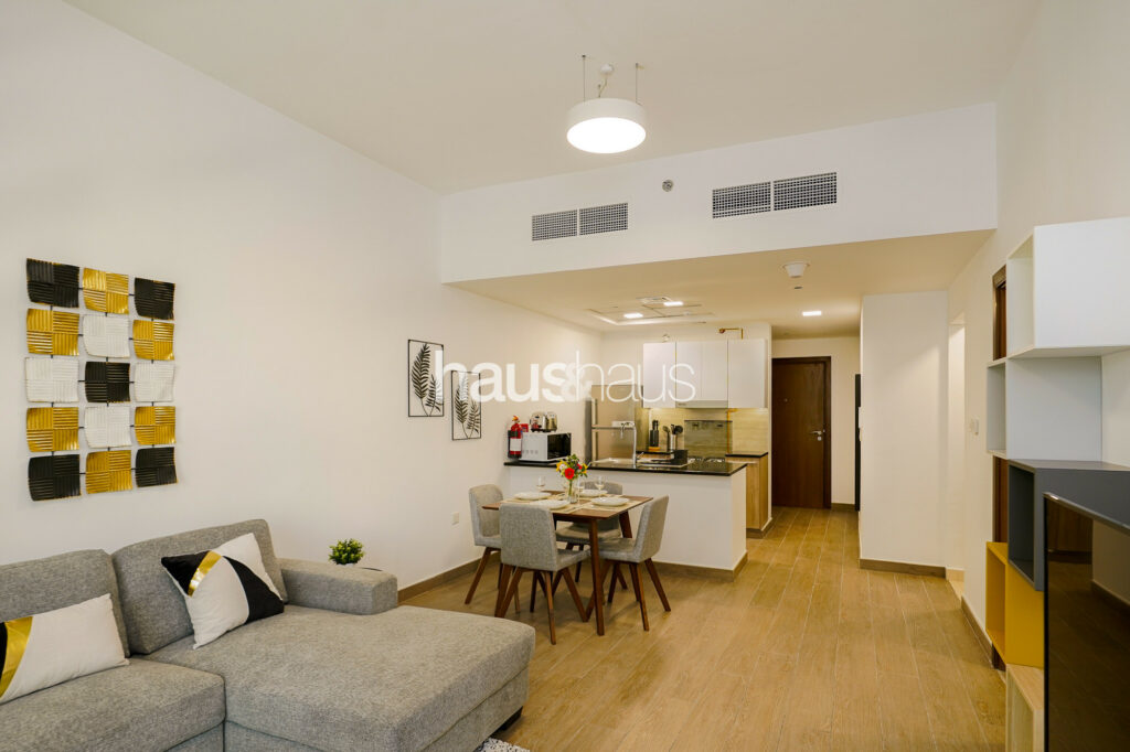 Spacious 1BR | Fully Equipped | Great Facilities