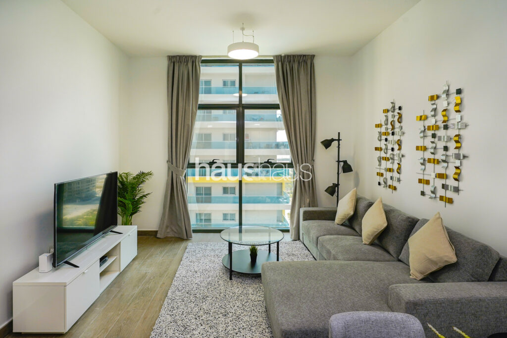 Bright | Spacious | Charming Apartment