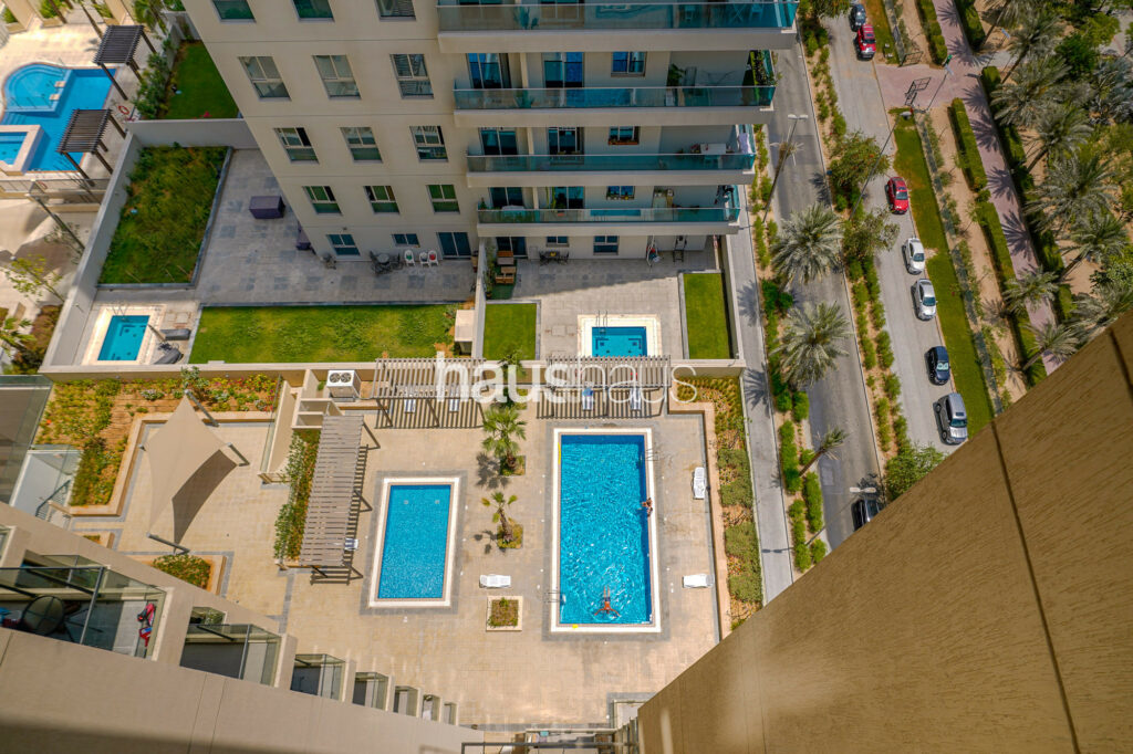 Bright | Spacious | Charming Apartment