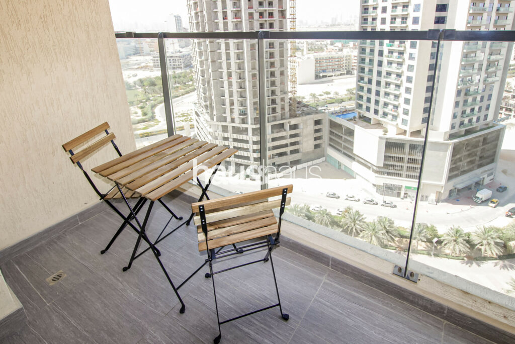 Community View | Bright & Relaxing | Multiple Units