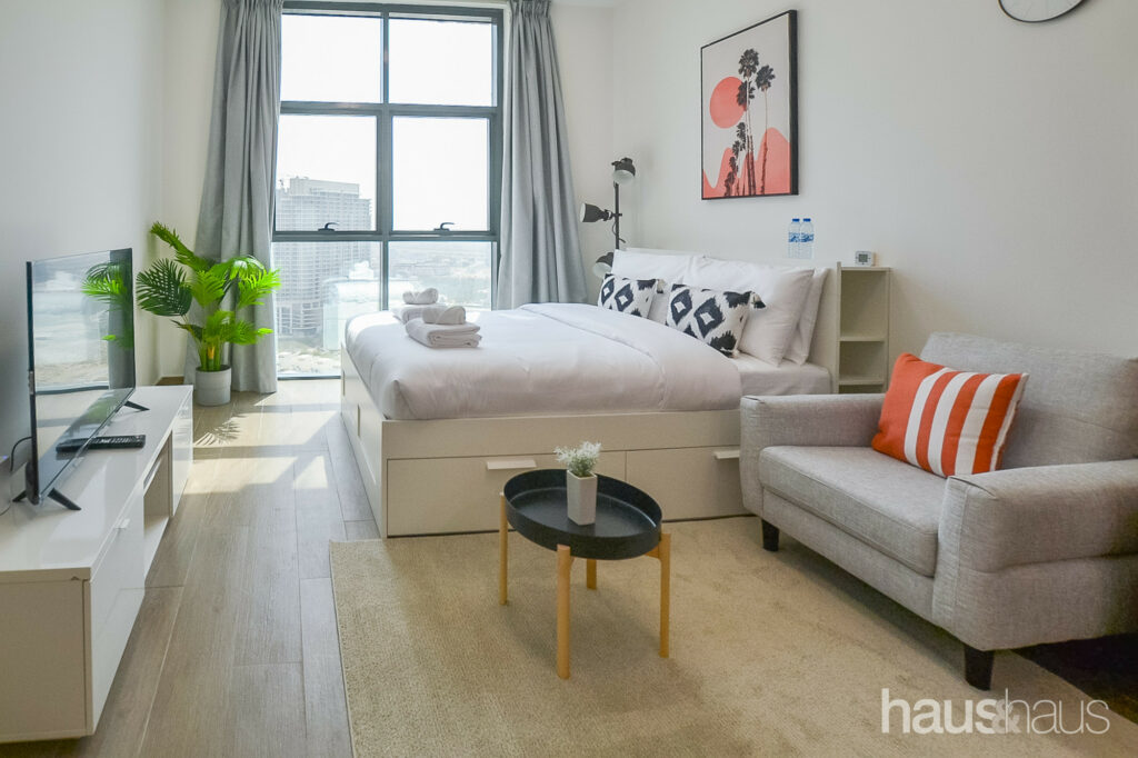 Bright and Spacious Studio | Fully Furnished