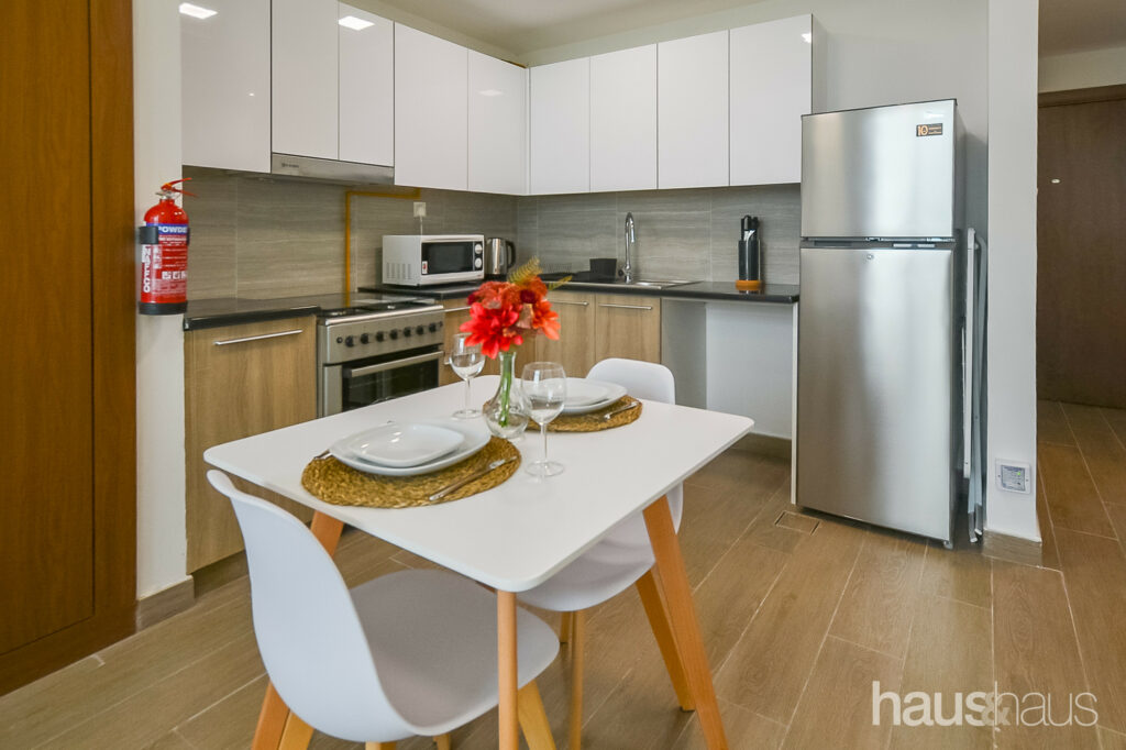 Bright and Spacious Studio | Fully Furnished