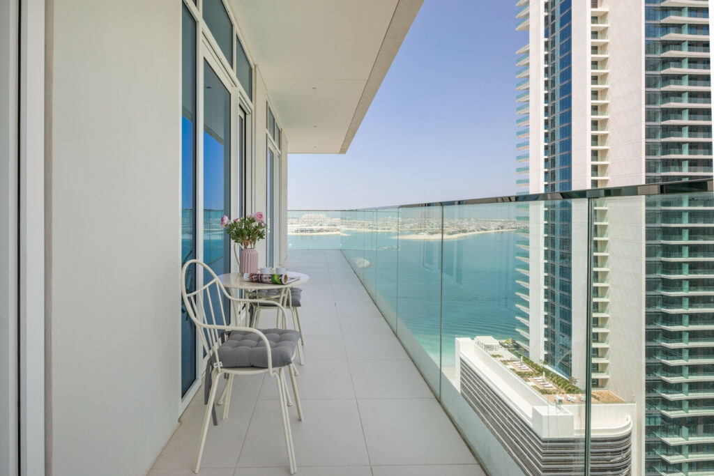 Beach Access | Spacious | Skyline View