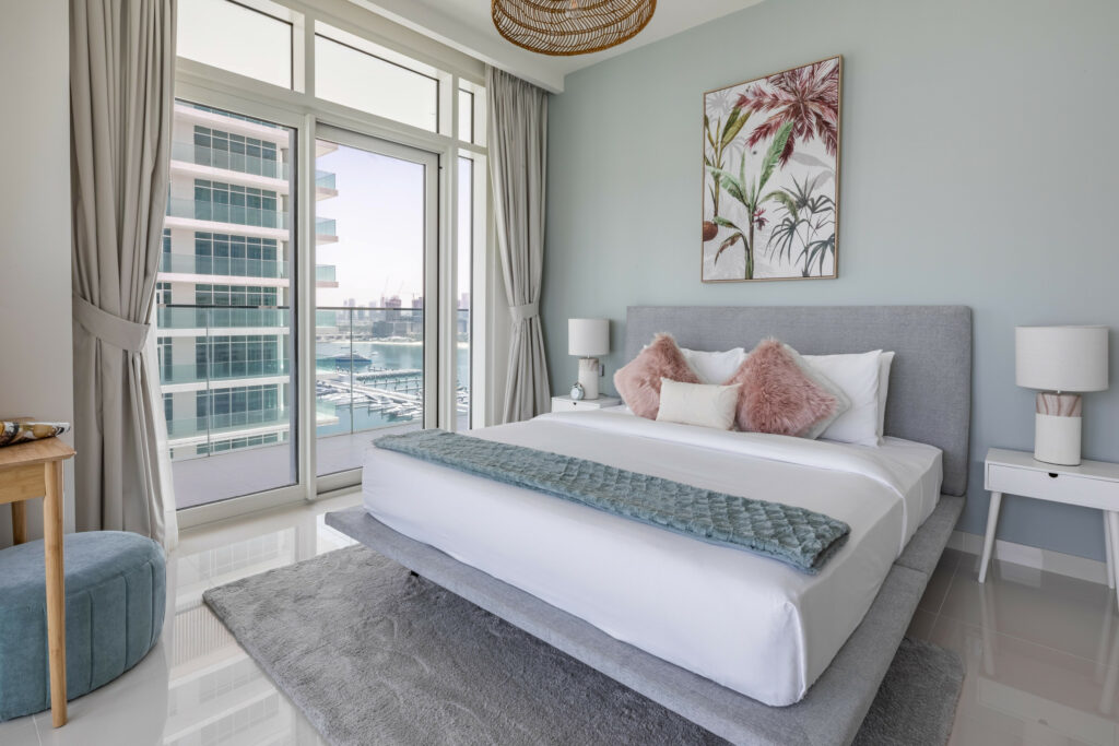 Beach Access | Spacious | Skyline View