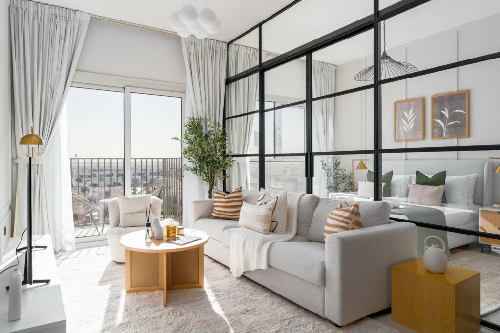 Community & Skyline View | Cosy 2BR