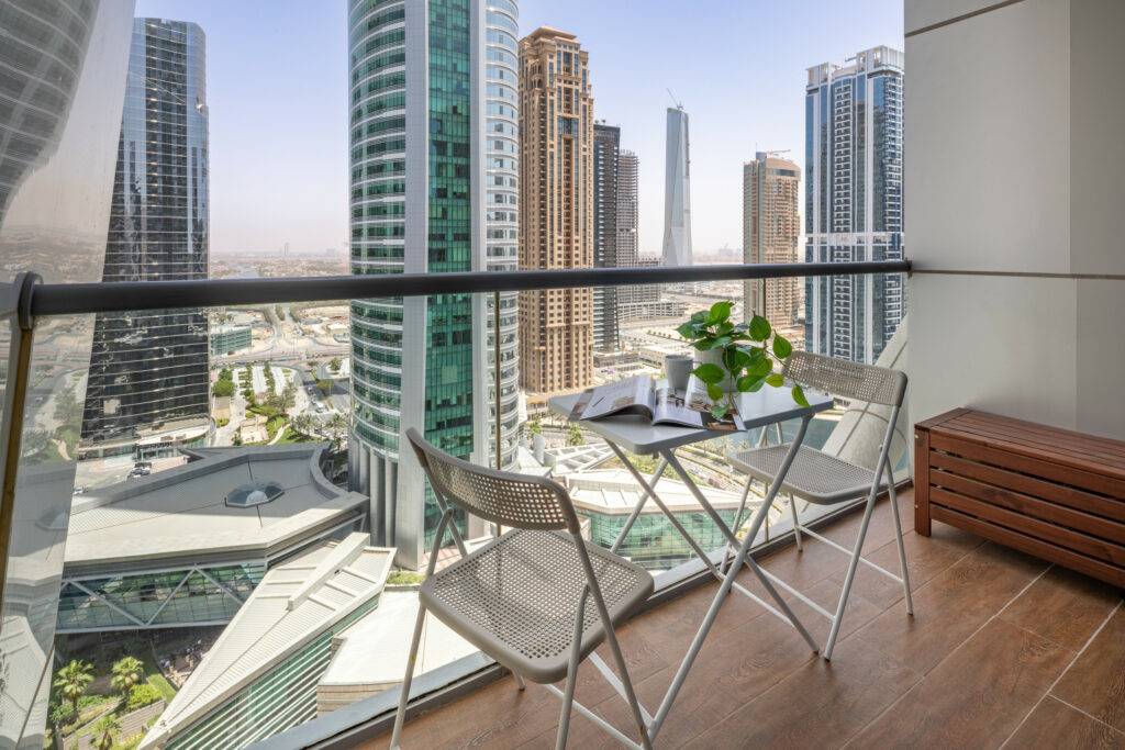 Luxuriously upgraded Studio directly at DMCC Metro