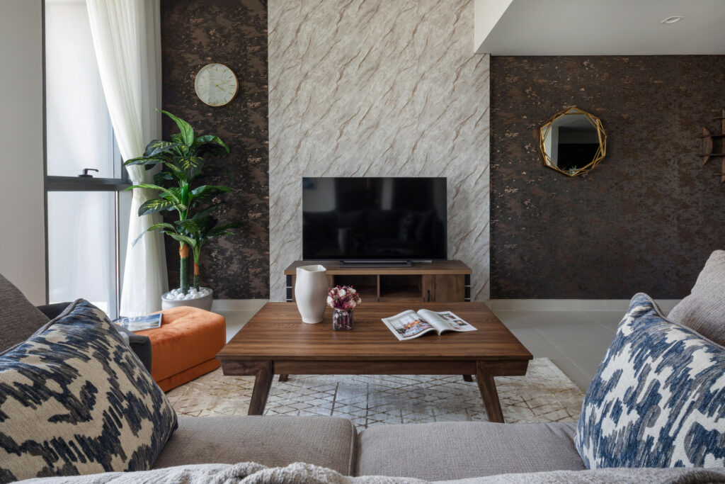 Exquisite 2 BR | Plenty of Amenities |  Cosy