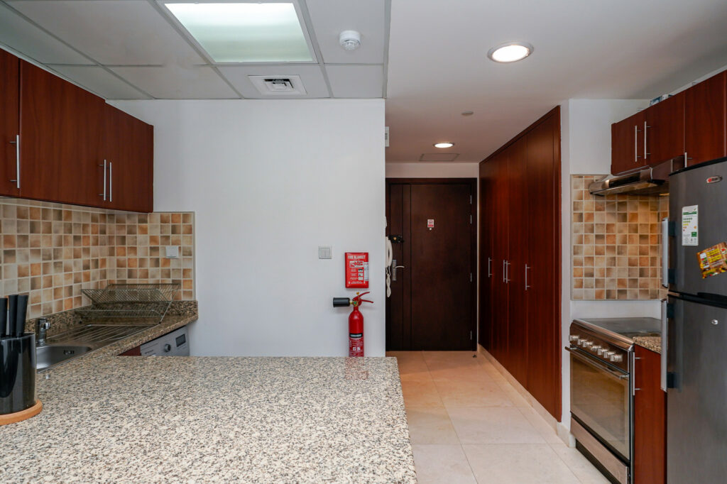 Pool View | Spacious Studio | Business Hub