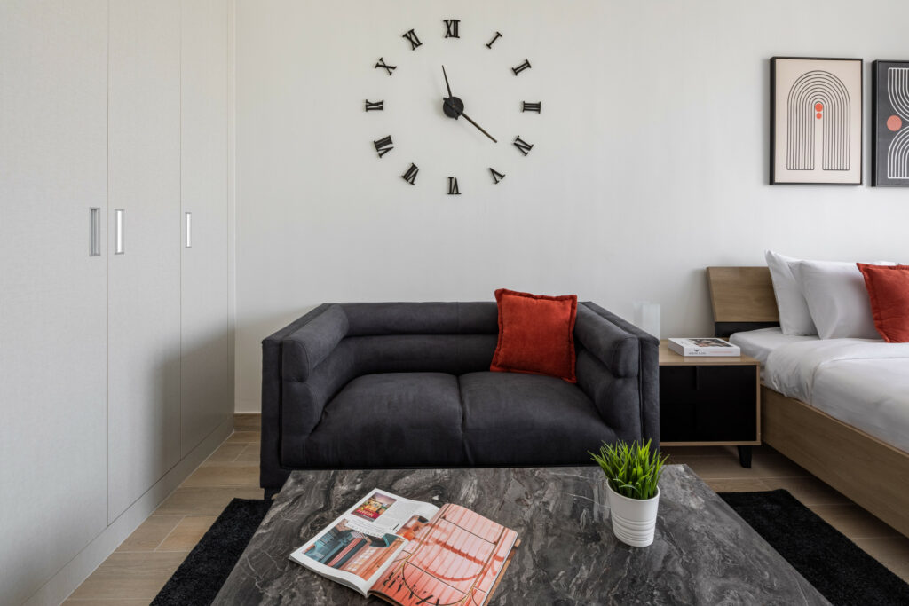 Vibrant Studio | Multiple Units | Charming