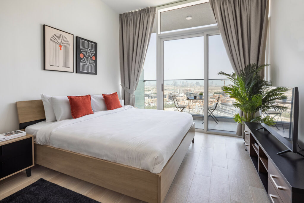 Vibrant Studio | Multiple Units | Charming