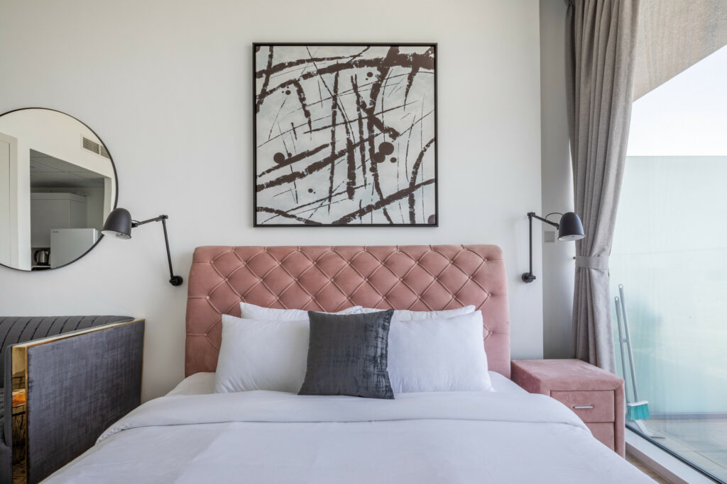 Charming Skyline View | Studio | Cosy