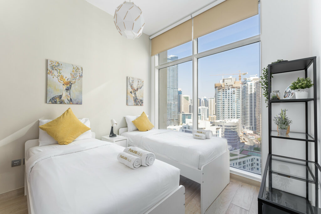 Lovely Marina View | Charming | Great Facilities