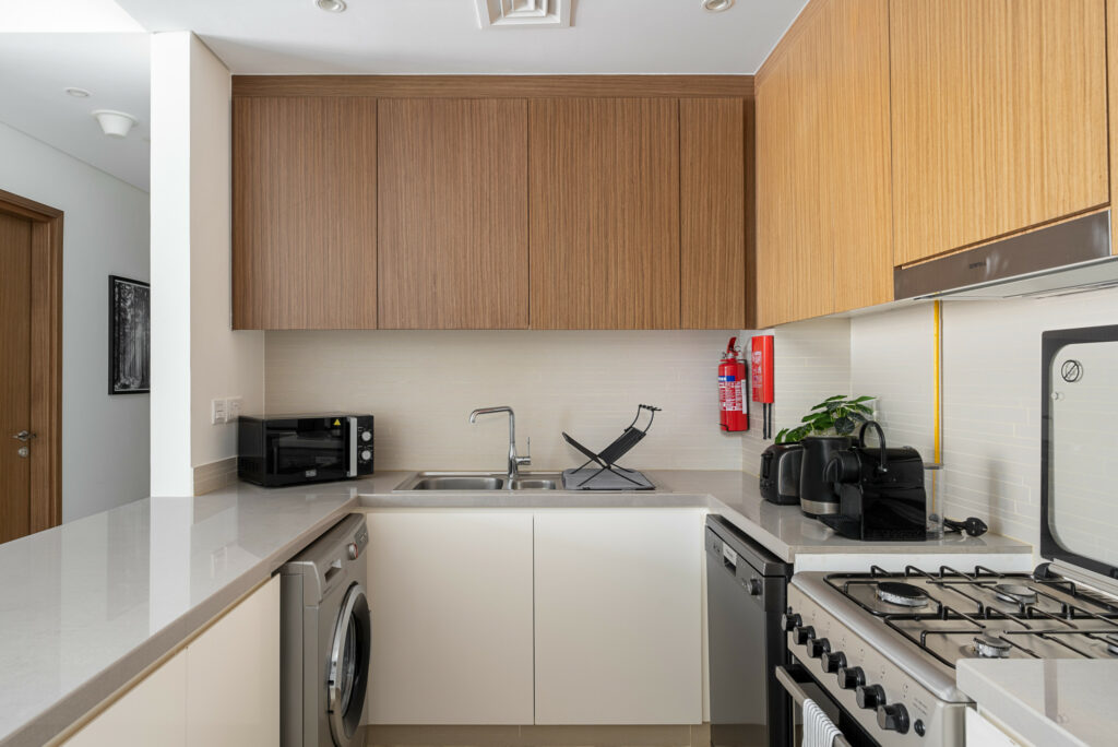 Dubai Eye View | Deluxe Stay | Bright Unit