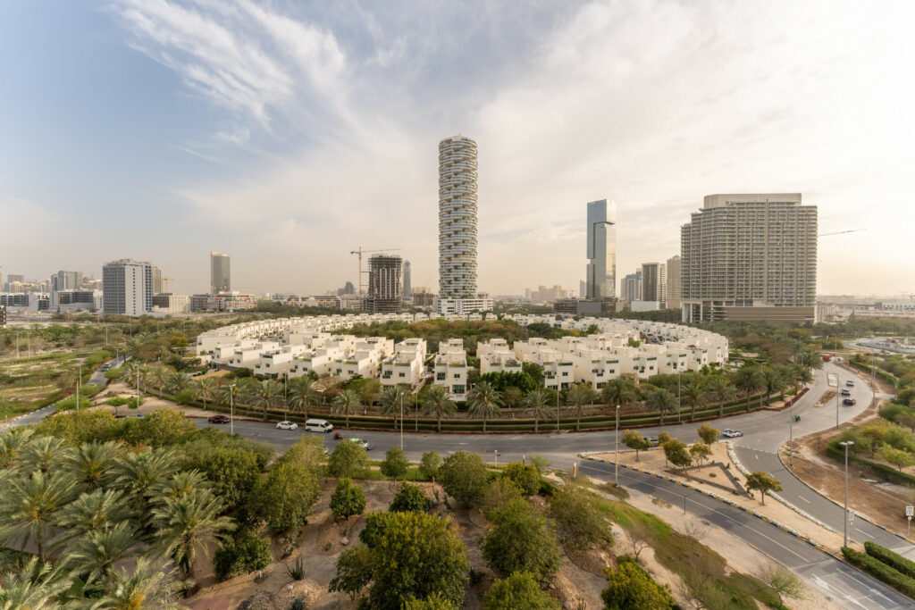 Beautiful JVC View | Bright Unit | Contemporary