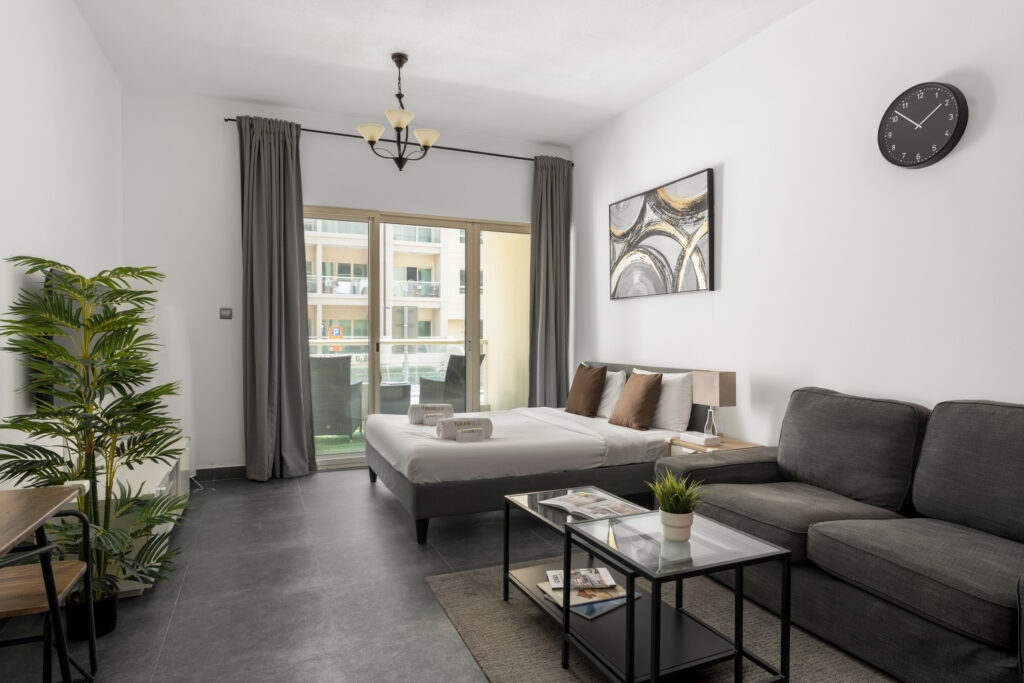 Spacious Studio | Newly Upgraded | Serene