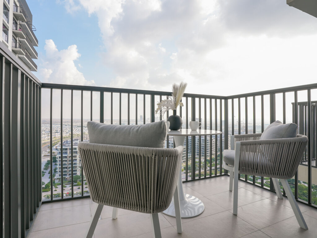 Gorgeous Park and City Skyline View | Delightful