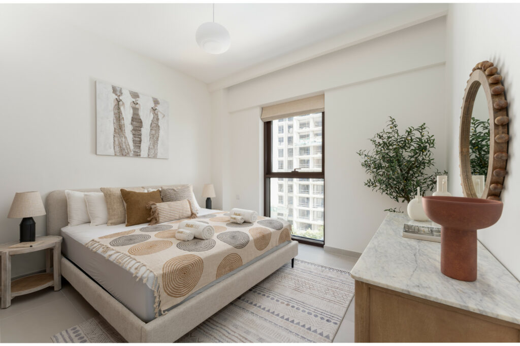 Stylish | Brand New | Creek Beach