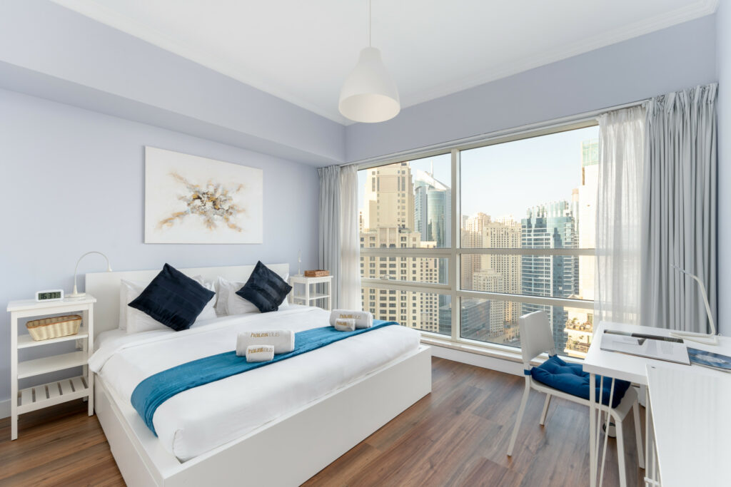 Waterfront | Nice Marina View | Vibrant