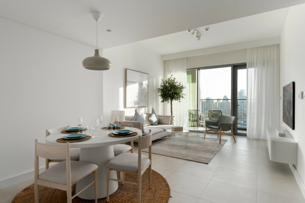 Burj Khalifa View | Near to Dubai Mall | Deluxe