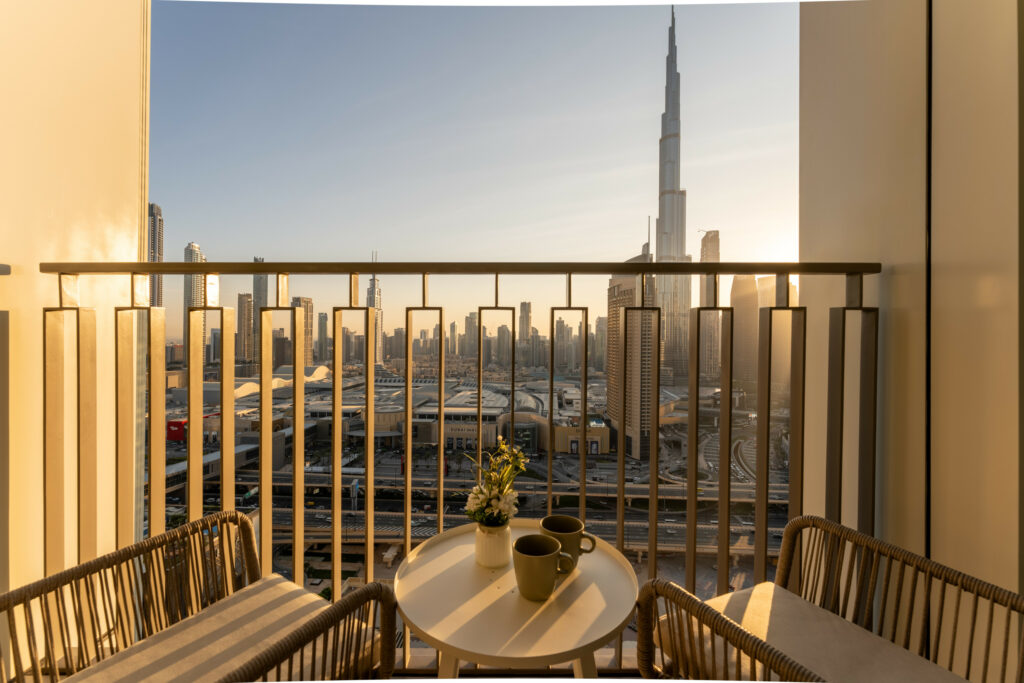 Burj Khalifa View | Near to Dubai Mall | Deluxe