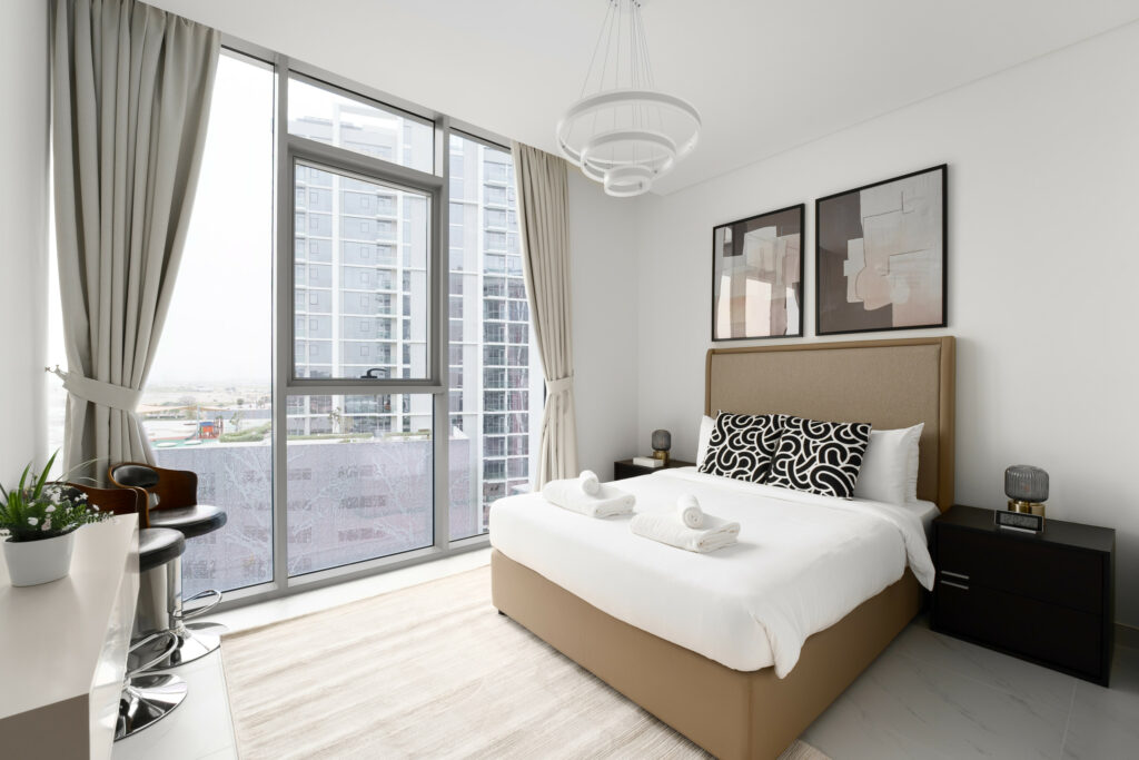 Lagoon & City Skyline View | Newly Furnished