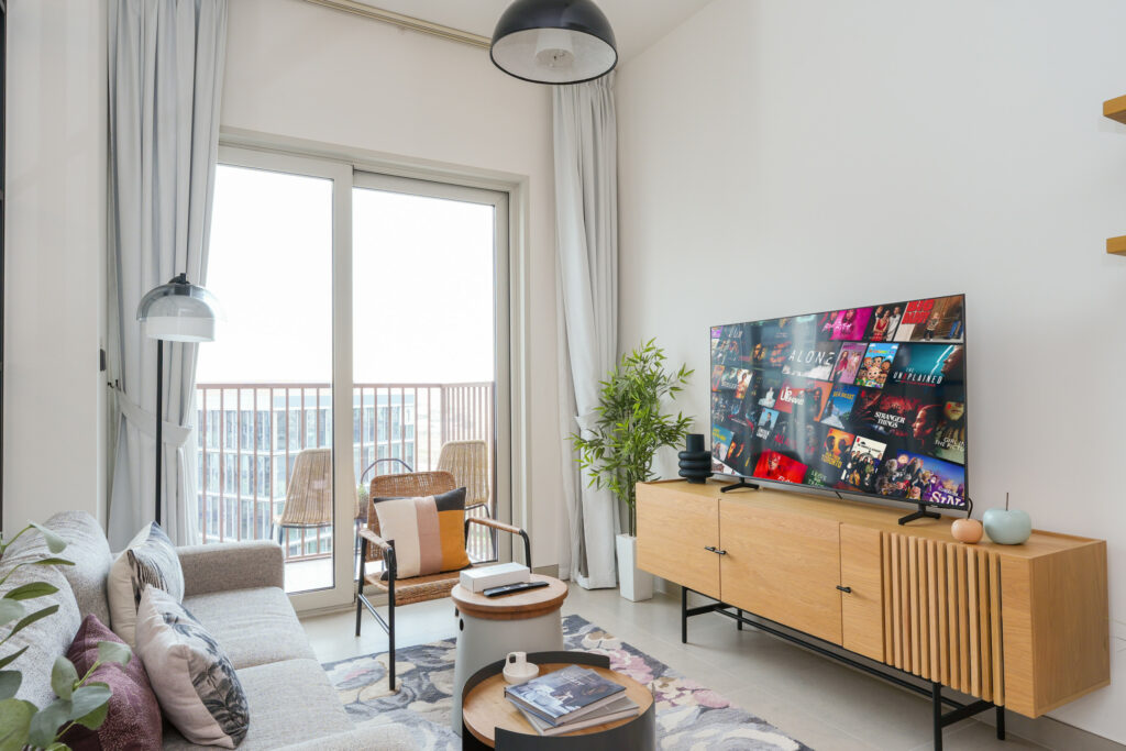 Stylish | Beautiful Neighbourhood | Near Park