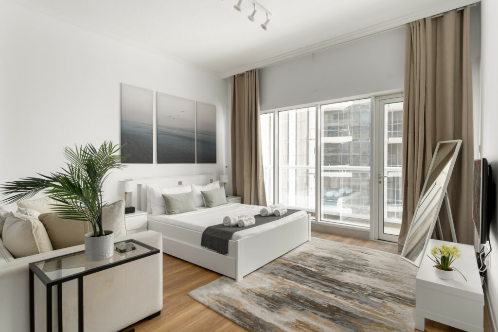 Near to Dubai Mall | Contemporary | Well-connected