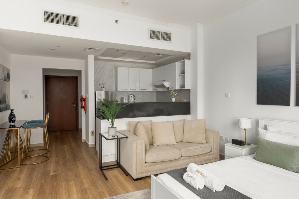 Near to Dubai Mall | Contemporary | Well-connected