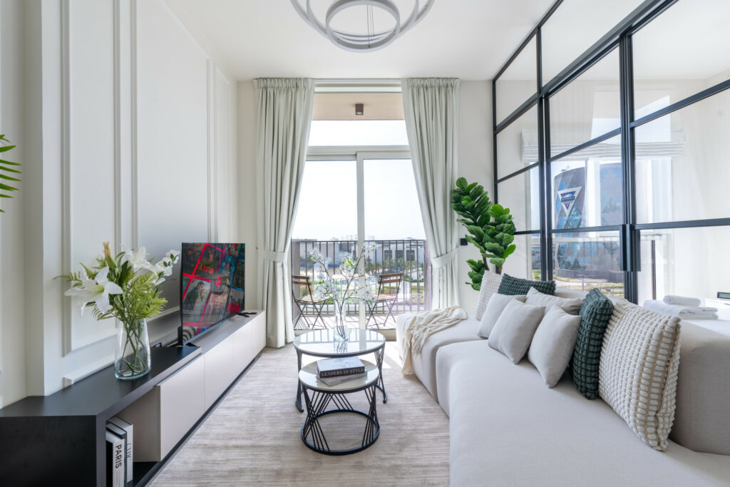 Near Mall | Well-Appointed Furnishings | Deluxe