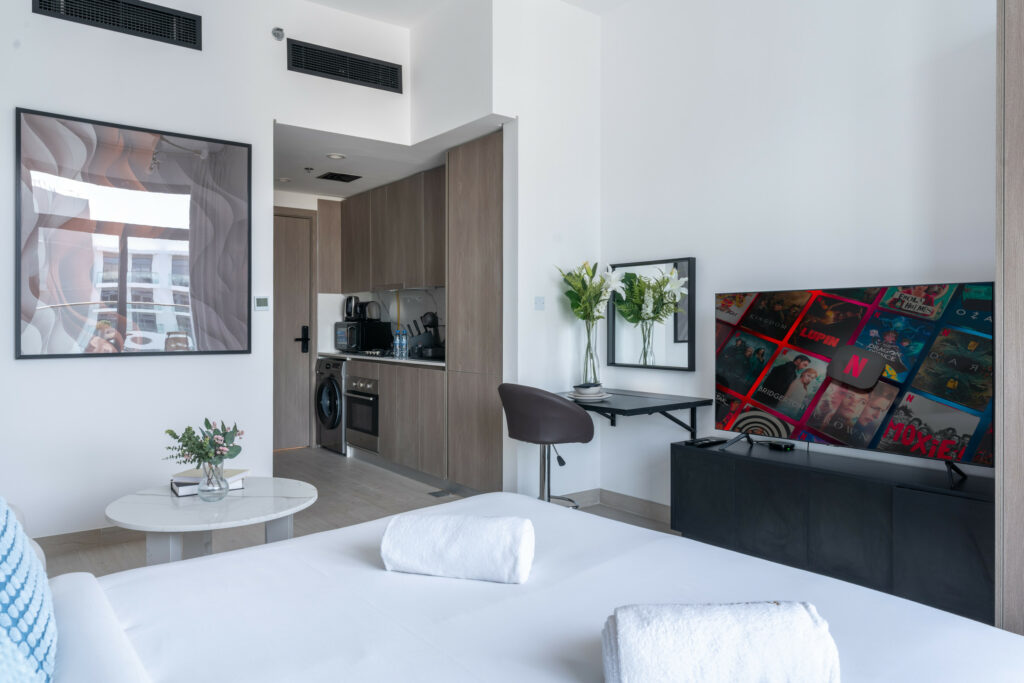 Pool View | Brand New Apartment | Charming