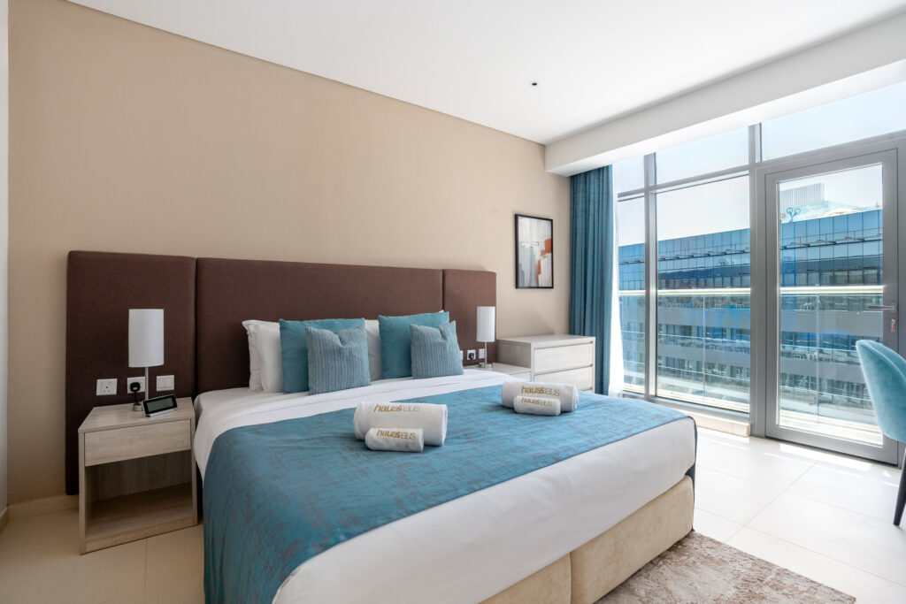 Direct Beach Access | Hotel Facilities| Sleeps 3