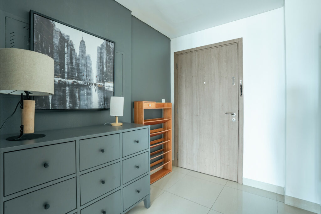 Contemporary | Bright | Lovely City Views