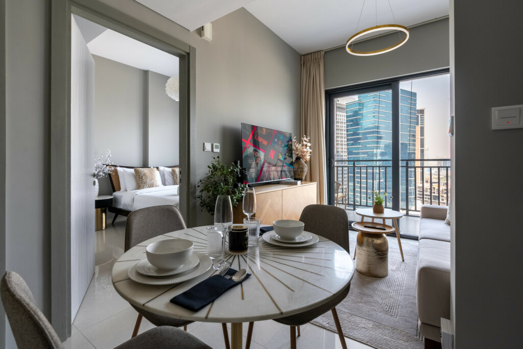 Stylish | Modern Amenities | Canal View