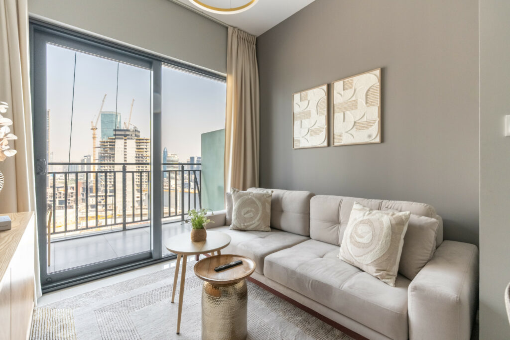 Stylish | Modern Amenities | Canal View