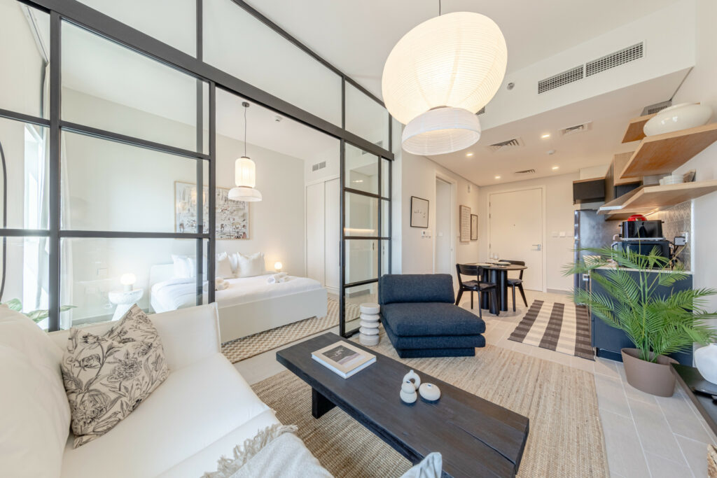 Contemporary 1BR | Lovely Community & Facilities