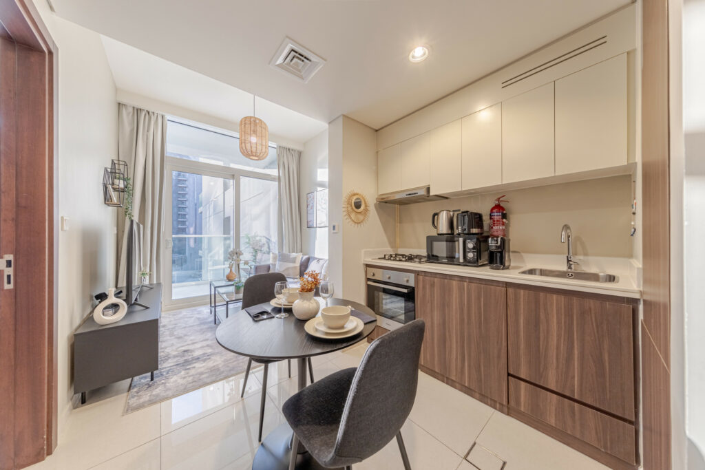 Pool View | Near Burj Khalifa | Contemporary