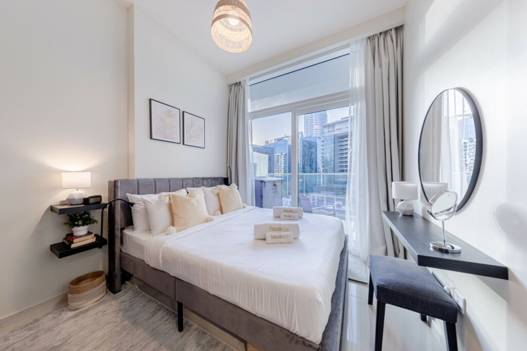 Pool View | Near Burj Khalifa | Contemporary