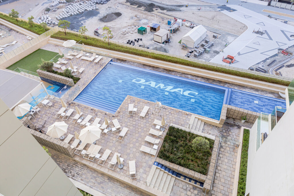 Pool View | Near Burj Khalifa | Contemporary