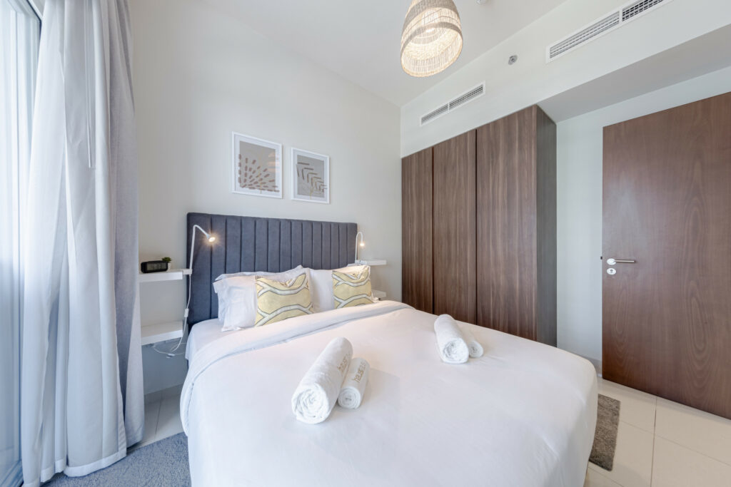 Charming Canal View | Close to Burj Khalifa