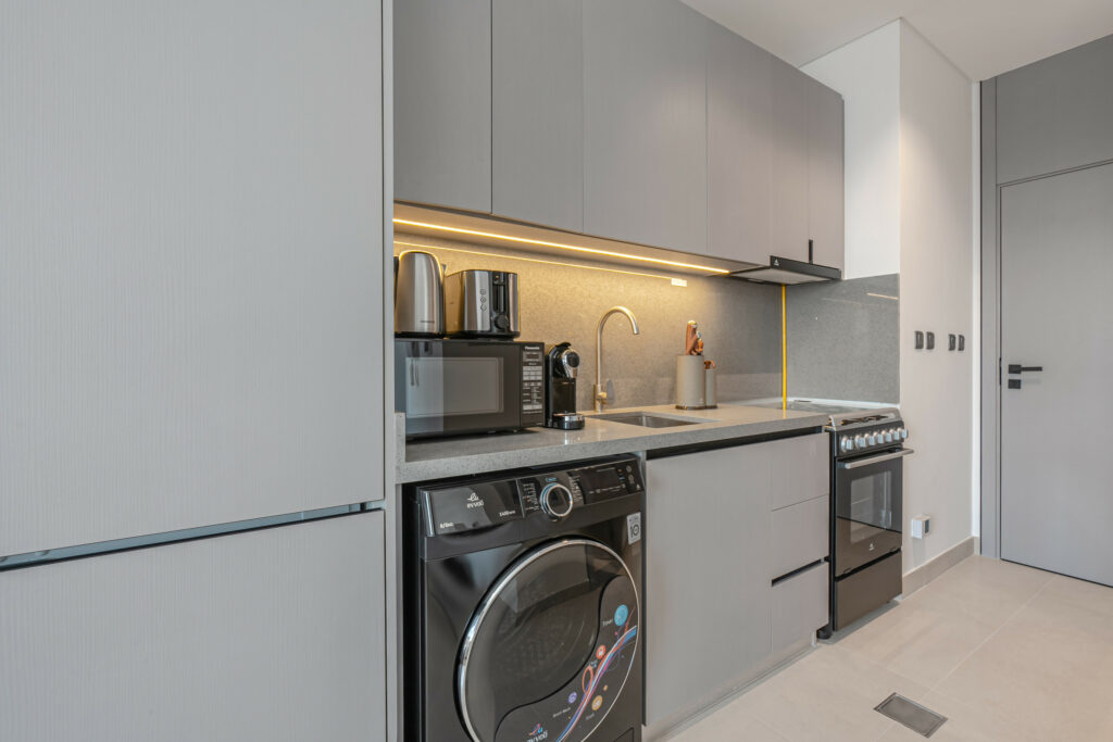 Lovely Community View | Premium | Near Racecourse