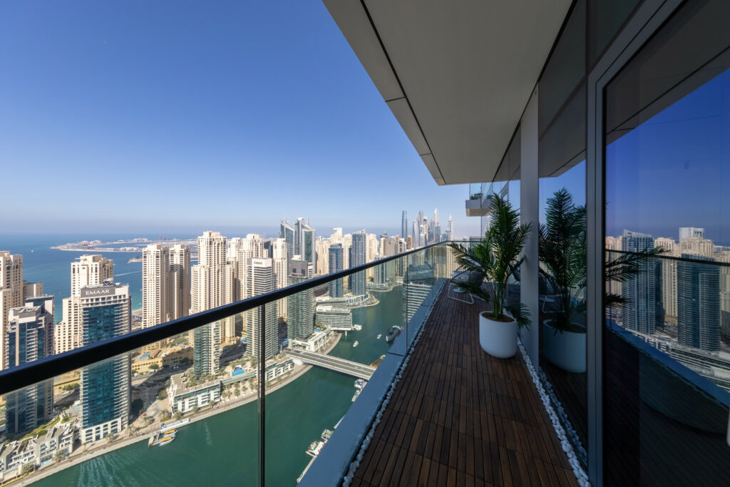 Luxurious Retreat | Breathtaking Views | Ain Dubai