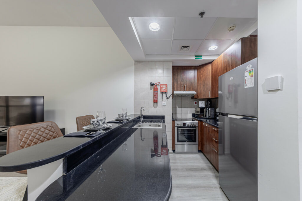 Pool View | Few Mins Walk to Beach | Central