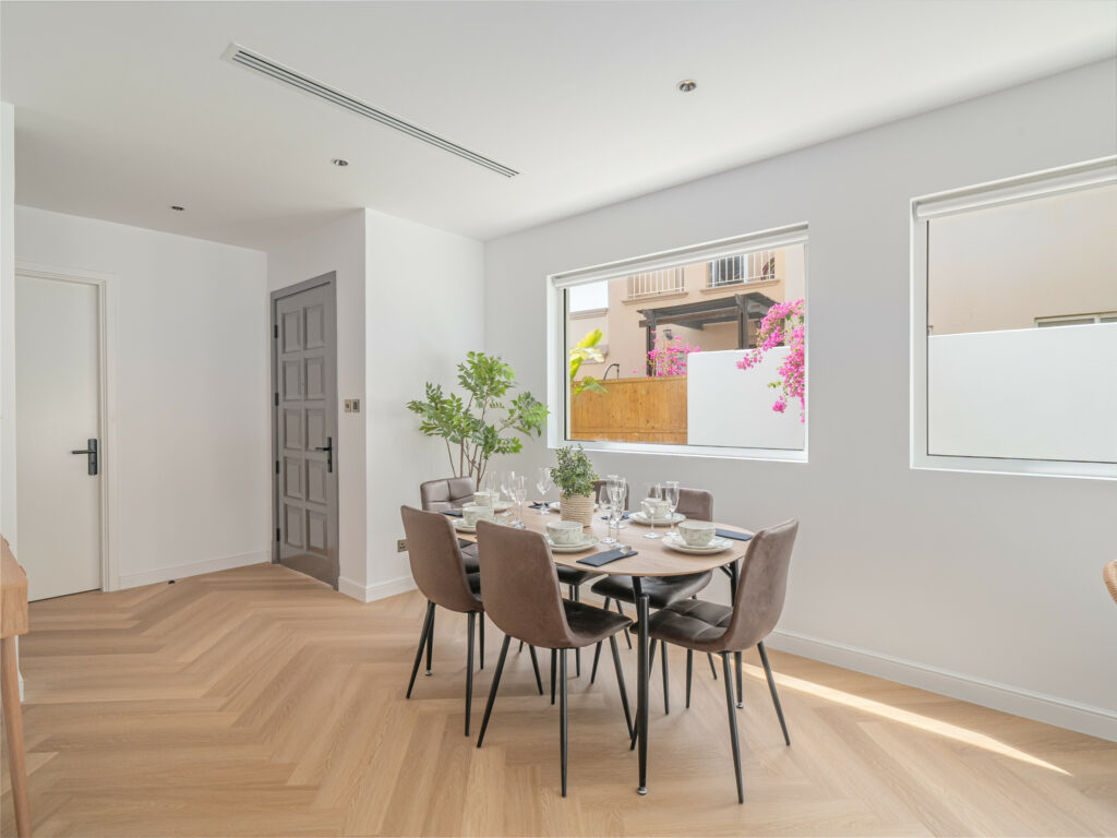 Fully Renovated | Garden and Pool | Brand New