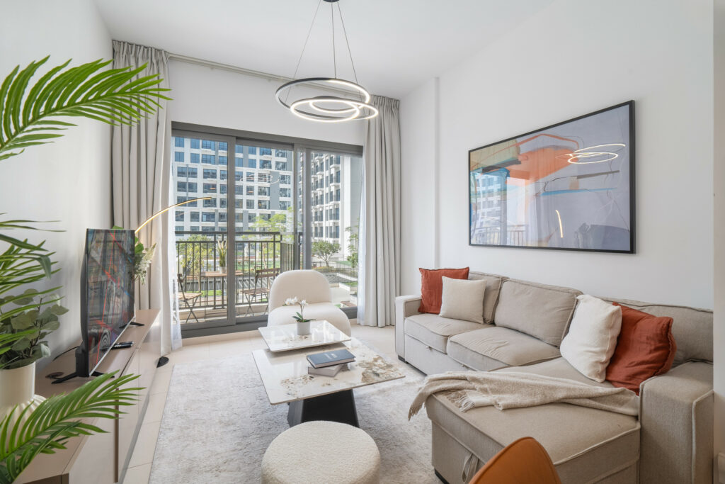 Chic 1BR | Near Park | Great Amenities