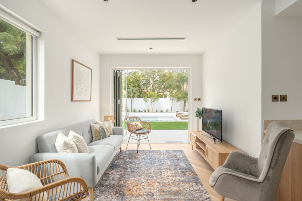 Fully Renovated | Garden and Pool | Brand New