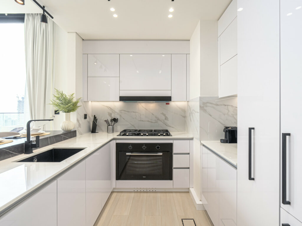 Sophisticated | Spacious Balcony | Private Pool