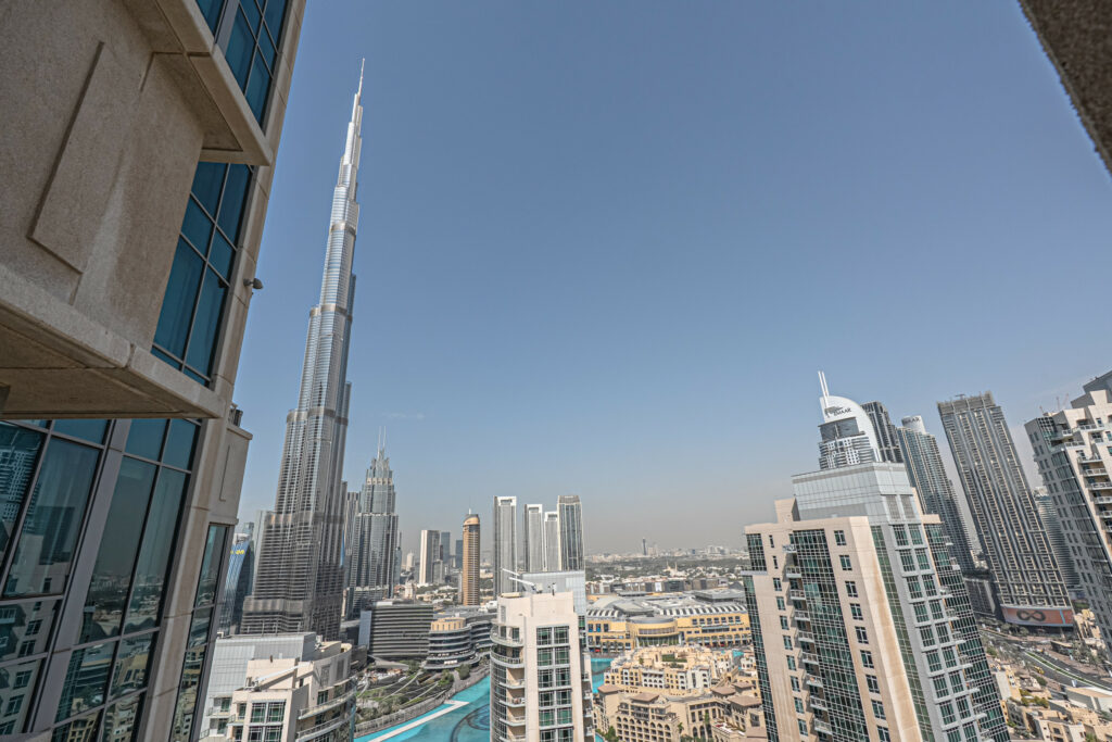 Burj Khalifa View | Spacious 3BR | Central